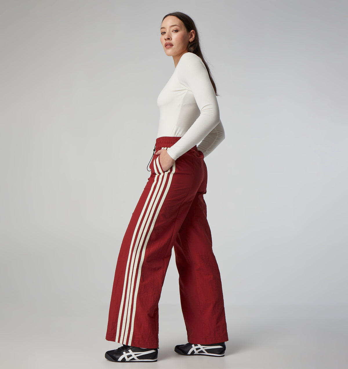 Carrie Tech Pants - Burgundy