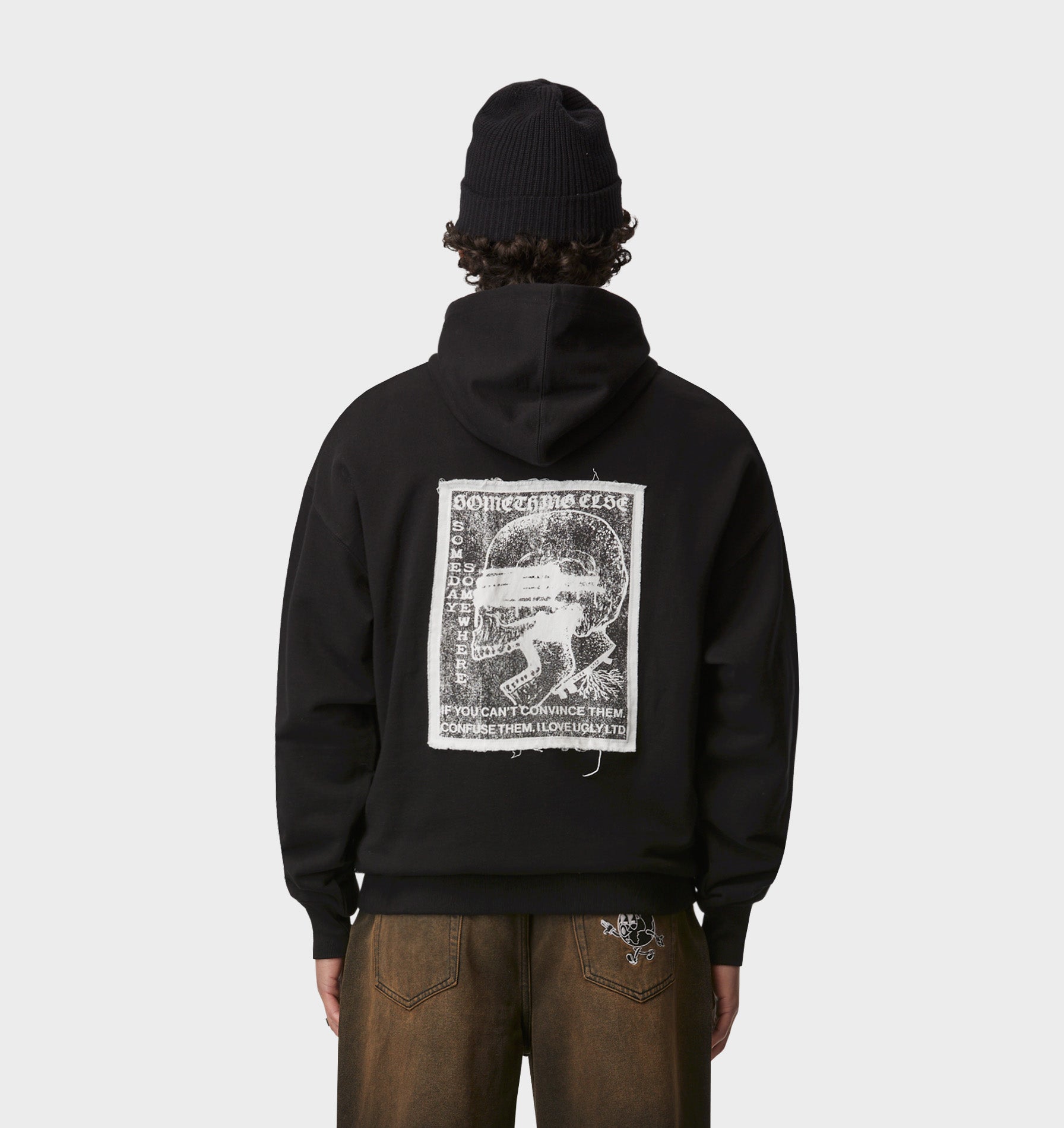 Confuse Them Box Hood - Black