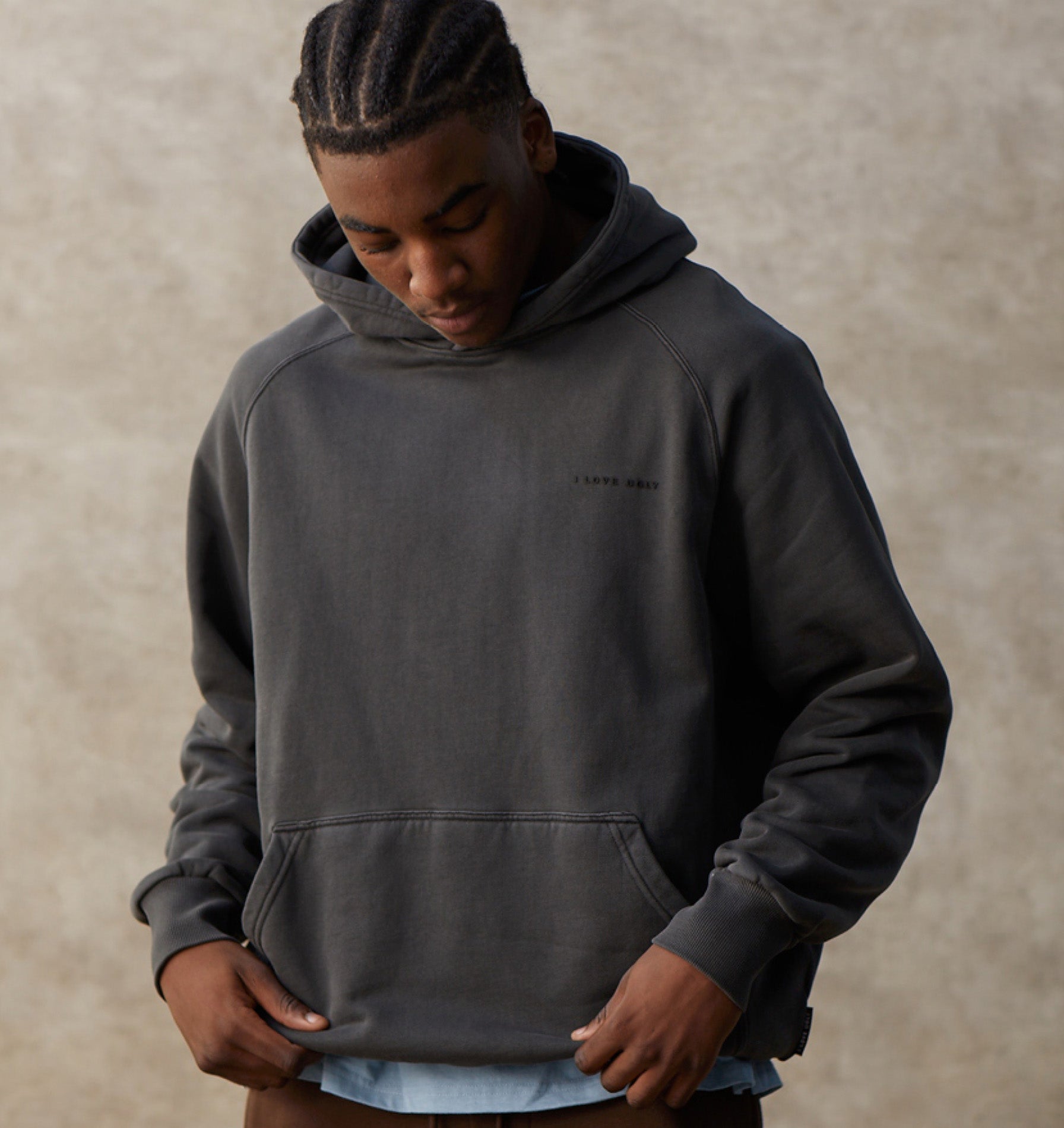 Chester Hood Washed Black