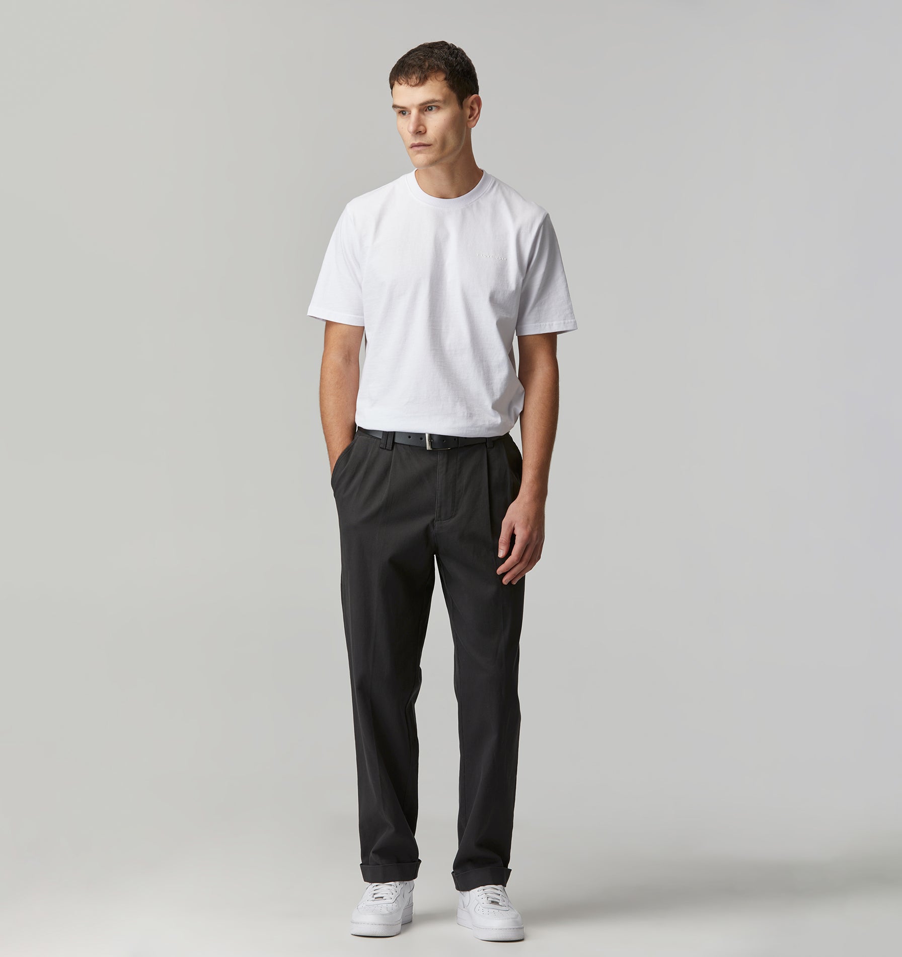 Noah Pleated Pant - Charcoal